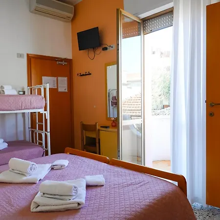 Hotel Lea Completa Rímini