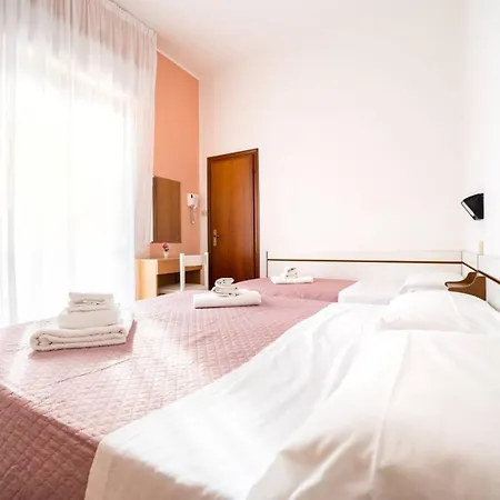 Hotel Lea Completa
