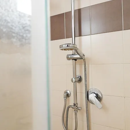 Szálloda Lea Completa 2*