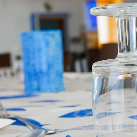 Lea Completa Hotel 2*