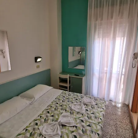 Hotel Lea Completa