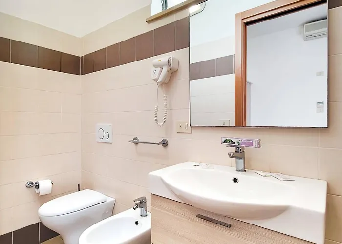 Otel Lea Completa 2*