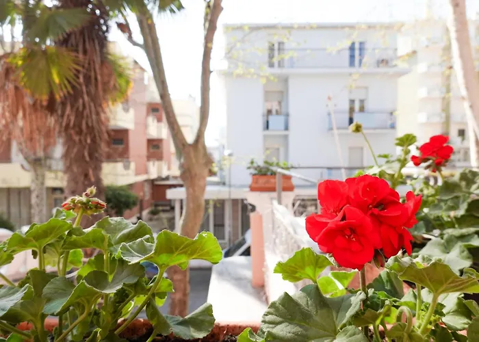 Lea Completa Hotel 2*